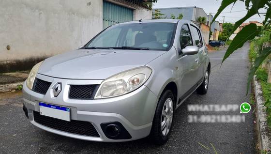 RENAULT SANDERO 1.6 PRIVILÈGE 8V FLEX 4P MANUAL